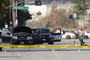Kalifornijos šaudynių užpuolikas palaikė ryšius su teroristais