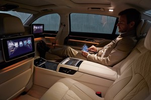 Kodėl Metų verslo automobiliu tapo BMW 7