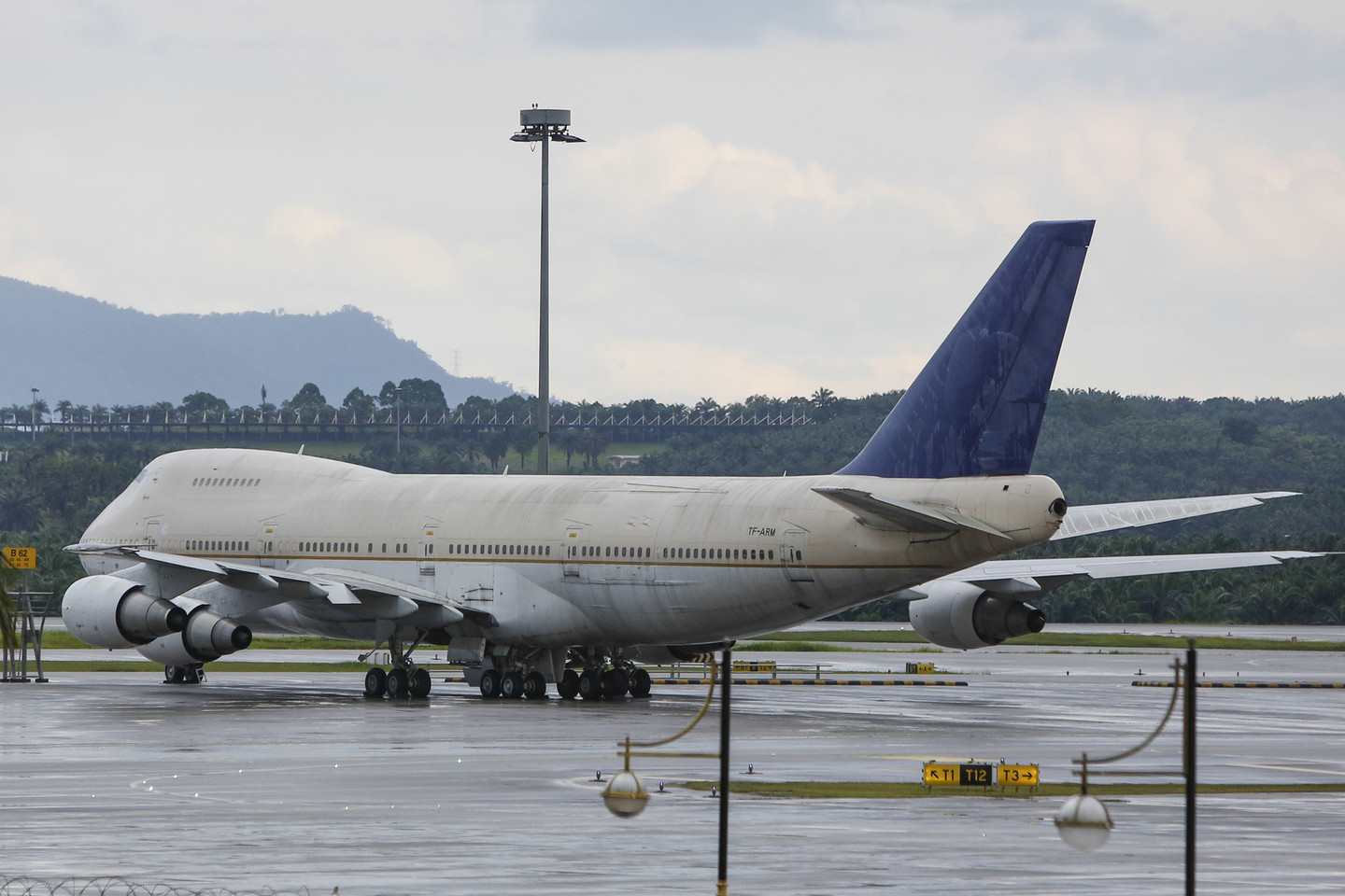 Į Malaizijos skelbimą dėl trijų oro uoste užmirštų „Boeing 747“ viena nauja firma atsiliepė esanti jų savininkė.<br>AP nuotr.