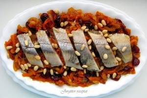 Silkė, kuriai nepamirštamo skonio suteikia džiovintos spanguolės