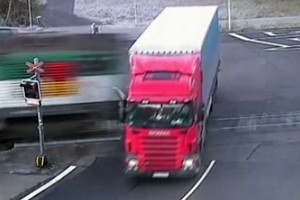 Čekijoje užfiksuota itin žiopla avarija