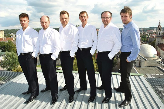 Išradingi ir darnūs vyrų balsai keri ne tik dailiąją lytį