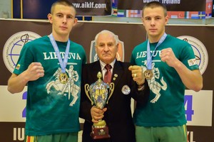 Lietuvą pasaulyje garsina svarsčių kilnotojai broliai dvyniai