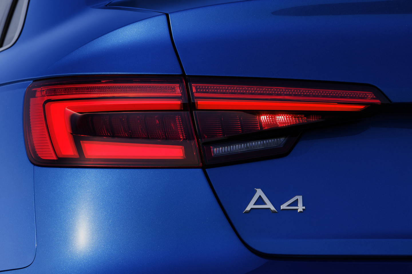 Naujoji „Audi A4“ – tikros vokiškos kokybės pavyzdys.<br>Gamintojo nuotr.