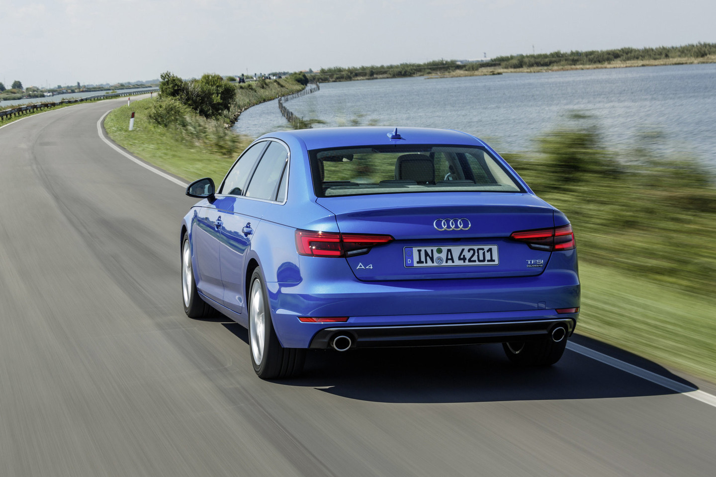 Naujoji „Audi A4“ – tikros vokiškos kokybės pavyzdys.<br>Gamintojo nuotr.