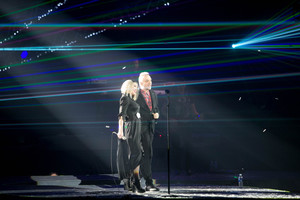 Karalienės triumfas: Dž. Butkutės šou uždainavo ir A. Mamontovas