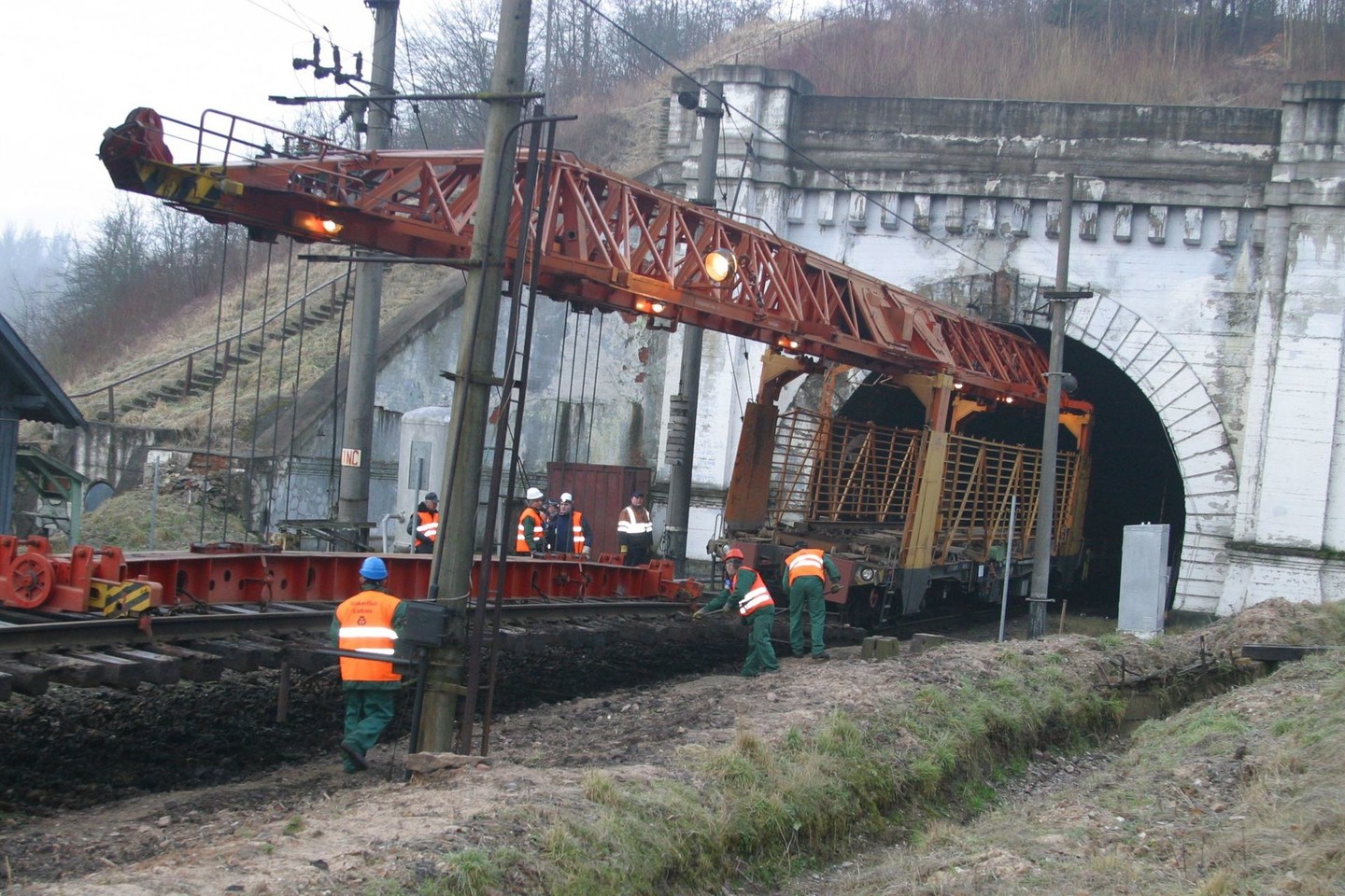Kauno geležinkelio tunelio remonto darbai.<br>M.Patašiaus nuotr.