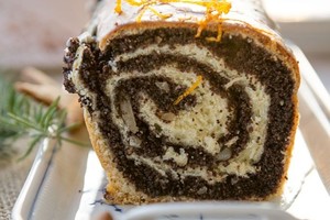 Kalėdinis aguonų vyniotinis, kuris pirmas dingsta nuo stalo