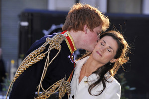 JAV spauda: Catherine sesuo Pippa glamonėjosi su princu Harry