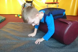 Klastingos ligos sukaustytą berniuką gali išgelbėti stebuklas