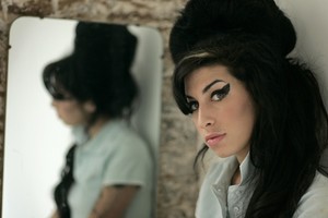 Dainininkė Amy Winehause – nukelta nuo pjedestalo