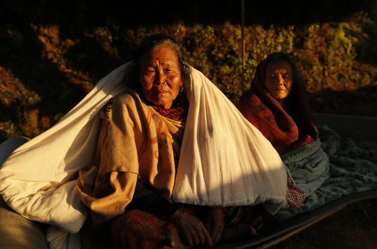 Balandžio 25 dieną Nepalą supurtė 7,8 balų stiprumo žemės drebėjimas, kuris iš viso nusinešė 8413 žmonių gyvybę.<br>AP nuotr.