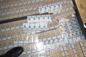 Priekabos lubose baltarusis slėpė 90 tūkst. eurų vertės krovinį