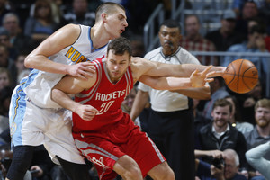 Donatas Motiejūnas – tarp potencialiai mainomų NBA žaidėjų
