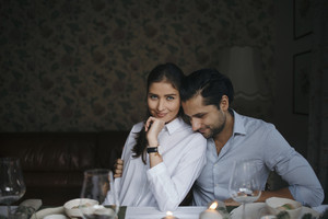 Ali Gadžijevas įsiamžino fotosesijoje su mylimąja Patricija