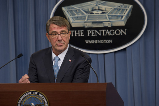 Pentagono vadovas savo privatų elektroninį paštą naudojo darbui