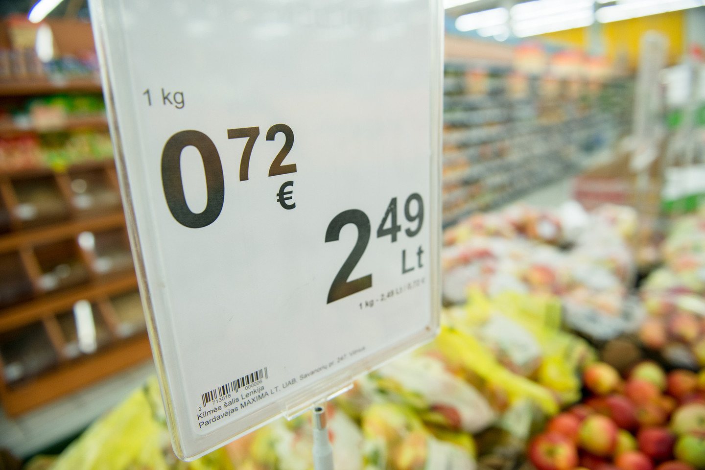 Įstojimas į euro zoną turėjo įtakos galutinėms paslaugų kainoms paprasčiausiai pasinaudojus jų apvalinimu keičiant litus į eurus.