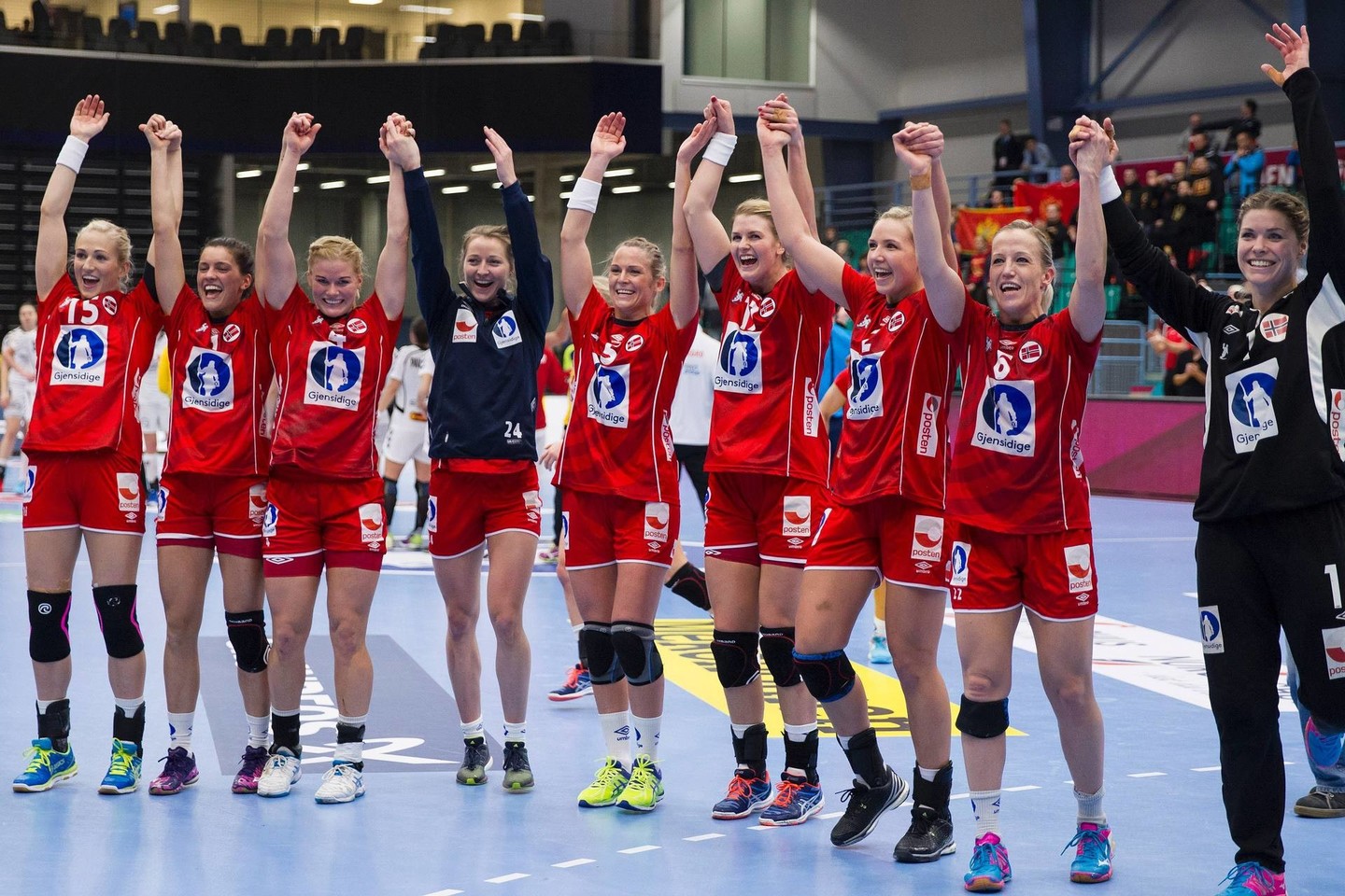 Norvegija pateko į pusfinalį.