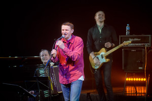 Rolandas Kazlas: „M.Mikutavičius taps tėvu ir scenoje liksiu aš“