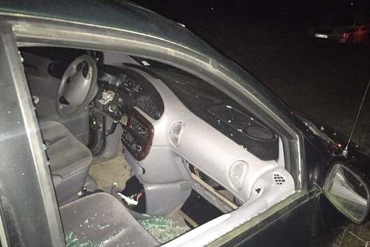 Policijos reidas Lazdijų r.: pareigūnai aptiko vogtą „Chrysler“