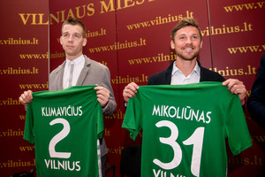 Juodame futbolo fone – Vilniaus „Žalgiris“ ir Lietuvos svajonė