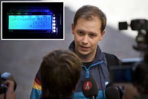 „The Pirate Bay“ įkūrėjas vėl smogė piratų medžiotojams