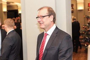 Iš Darbo partijos pasitraukęs V. Uspaskichas parašė knygą