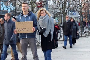 Jaunuolių eksperimentas Vilniaus centre sukrėtė moterį