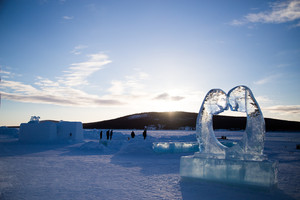 Įspūdingas ledo viešbutis Laplandijoje kasmet atrodo vis kitaip