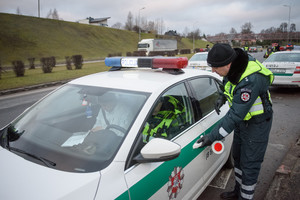 Reidas Vilniuje: įkaušusiems statybininkams greitoji tapo taksi