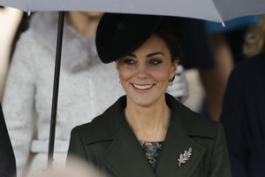 Per kalėdines pamaldas kunigaikštienė Catherine suspindo kuklumu