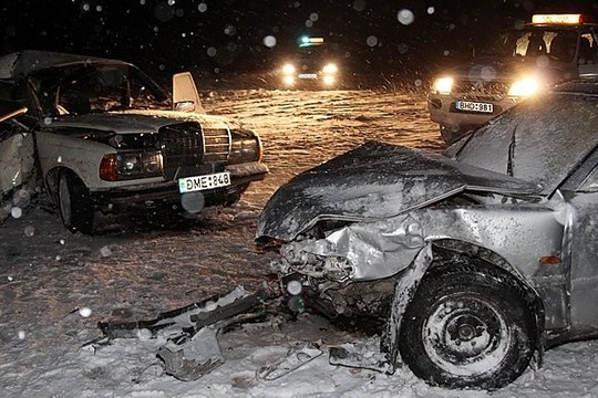 Penki asmenys sužaloti po nerūpestingo pasivažinėjimo aerodrome
