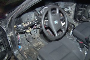 Pamatę 16-mečio perdarytą BMW, pareigūnai nepatikėjo savo akimis