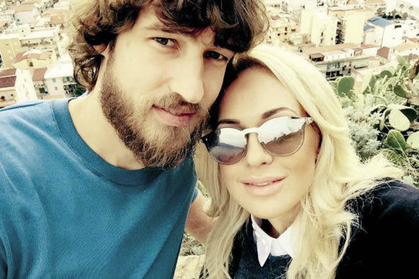 Oksana su vyru kūdikio auginimo rūpesčius vadina malonumu – juk nėra nieko svarbiau už mažojo Dominyko šypseną.<br>Asmeninio albumo nuotr.