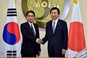 Japonija atsiprašė dėl seksualinės prievartos prieš korėjietes