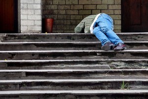 Pagalbos kovoje su alkoholizmu reikia 150 tūkst. žmonių