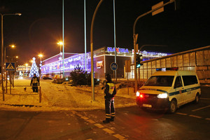 Evakuotas Šiaulių „Akropolis“ – anonimas pranešė apie bombą