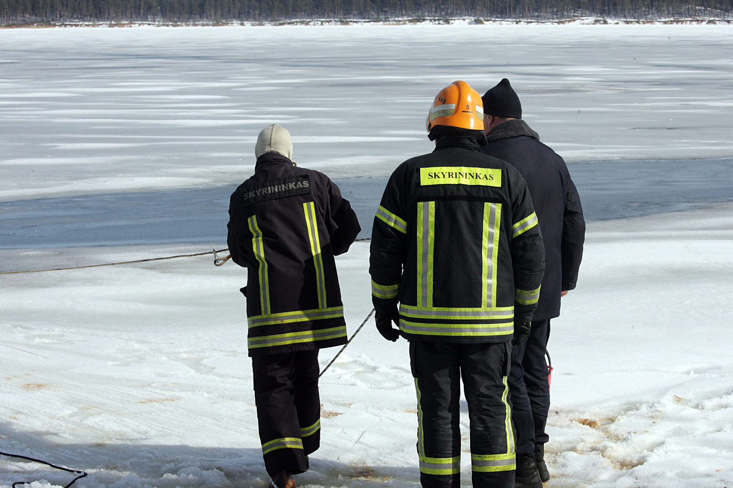 Alytuje ugniagesiai išgelbėjo pirmą ledą bandžiusį vyrą.