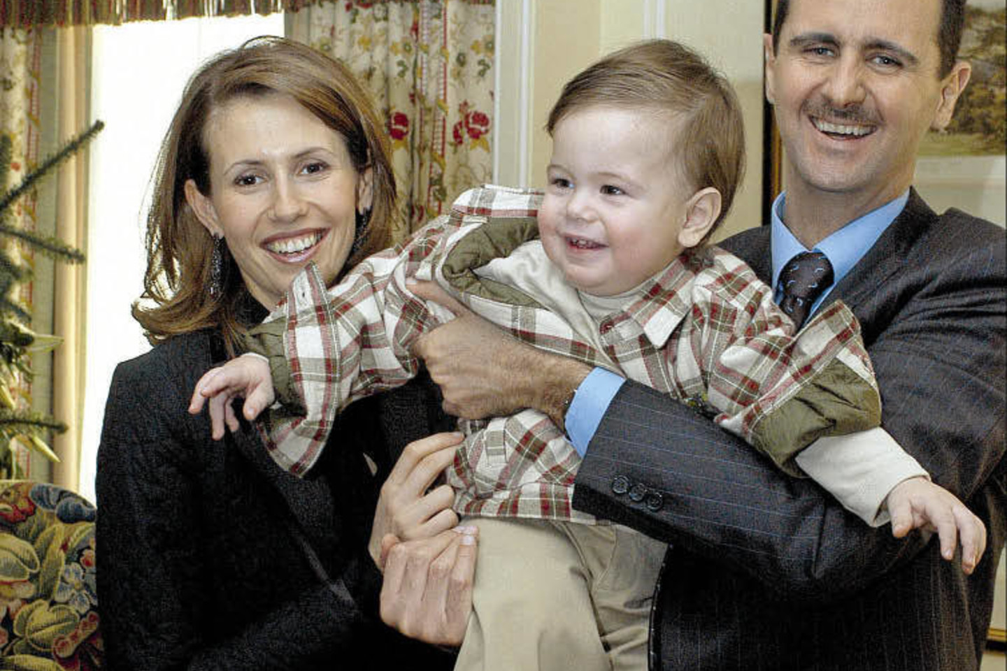 Sirijos prezidentas su žmona ir sūnumi Hafezu.<br>ViDaPress nuotr.