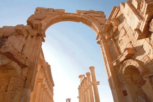 Bombas atlaikiusi arka atgims