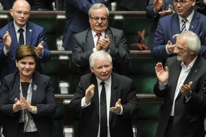 Lietuvos politikams įvykiai Lenkijoje kelia nerimą