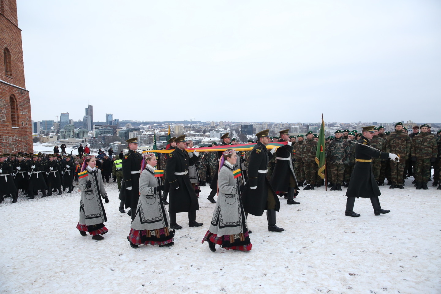 Sausio 1-ąją Lietuvoje tradiciškai paminėta Lietuvos vėliavos diena.<br>R.Danisevičiaus nuotr.
