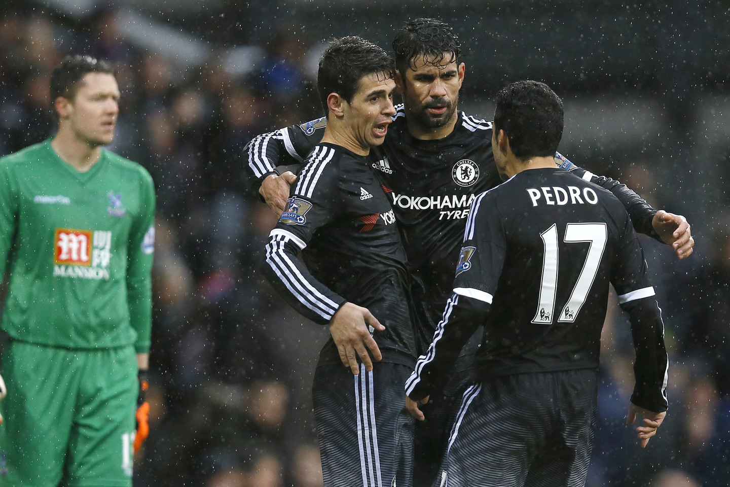 „Chelsea“ į pergalę atvedė brazilai.