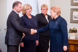 Po tragedijos Saviečiuose D. Grybauskaitė pažėrė kritikos