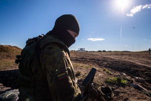 Kariuomenės savanoris po 2 mėnesių tarnybos nutarė prabilti