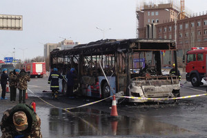 Kinijoje per gaisrą autobuse žuvo 14 žmonių