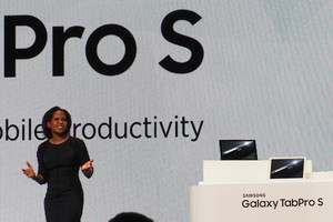 „Samsung“ vožė „Apple“ jos pačios ginklu