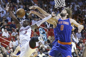 NBA: K. Porzingio pamoka D. Wade'ui ir užkurta „Spurs“ mašina