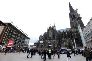 Kelno gatvėse moteris skriaudė ir prieglobsčio prašytojai