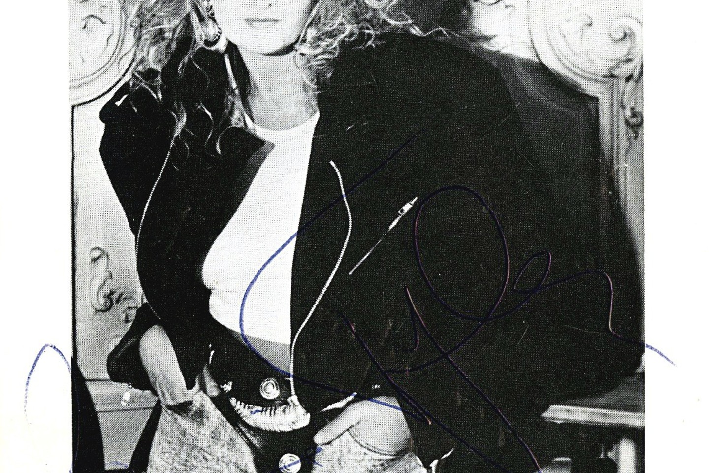 Už gerą aptarnavimą Č.Černis gavo Vilniuje koncertavusios B.Tyler autografą.